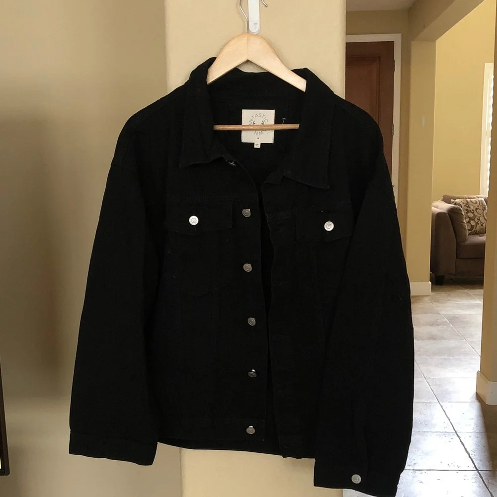 Fantastic Fawn Black Jean Jacket - Picture 2 of 10